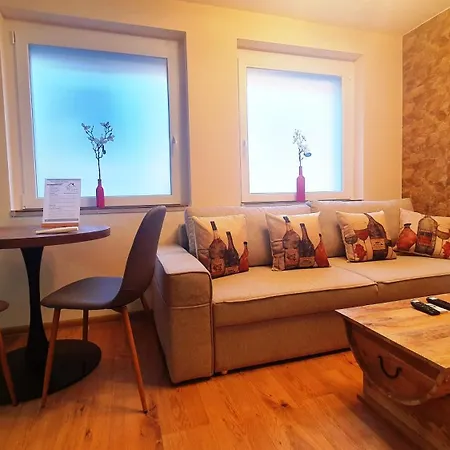Mi Casa Vino * Мошонмадьяровар