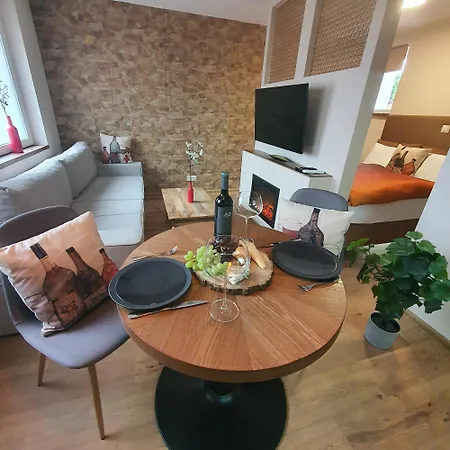 Mi Casa Vino Апартаменты Мошонмадьяровар